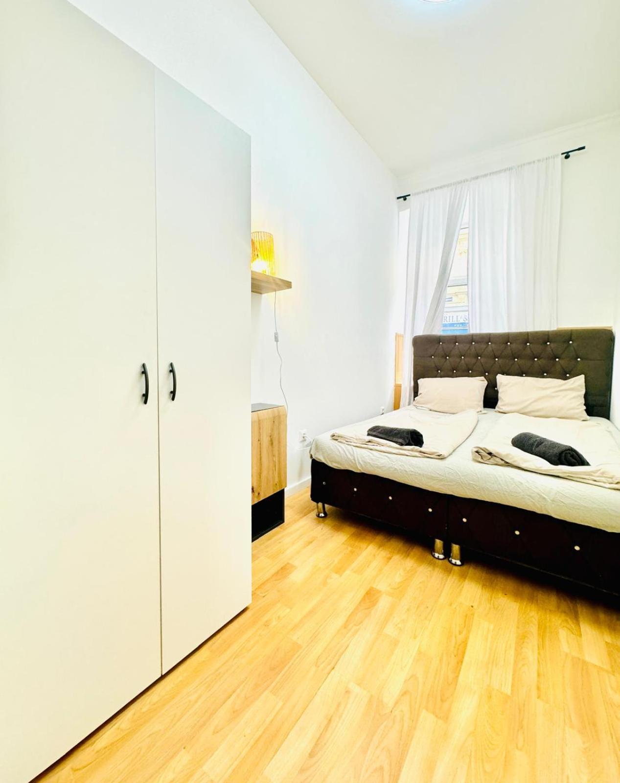 Comfy Rooms In A Shared Apt, 8Min To Rathausplatz Viena Exterior foto